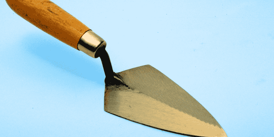 12 Common Things That Are 7 Inches Long-Small Garden Trowel 