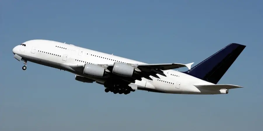 10 Things That Are Approximately 80 Feet Long-Airbus A380