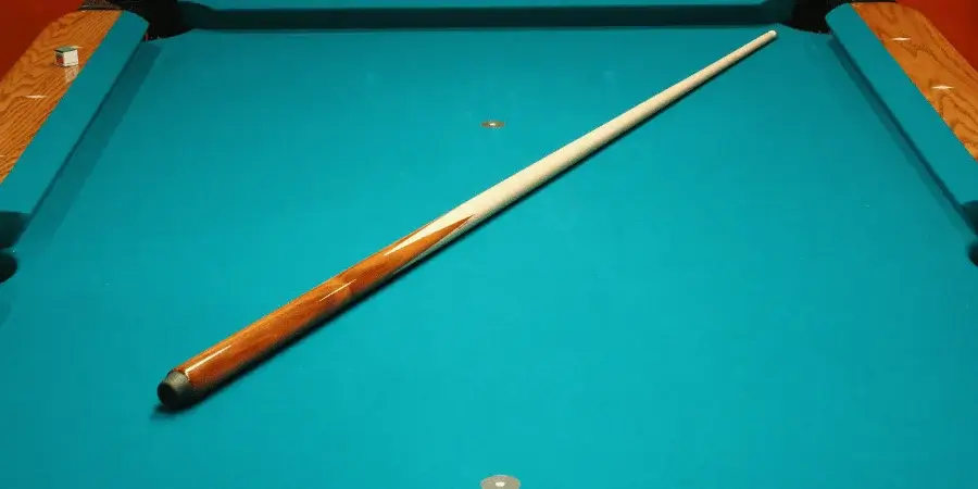  11 Common Things That Are 5 Feet Long-Pool Cue